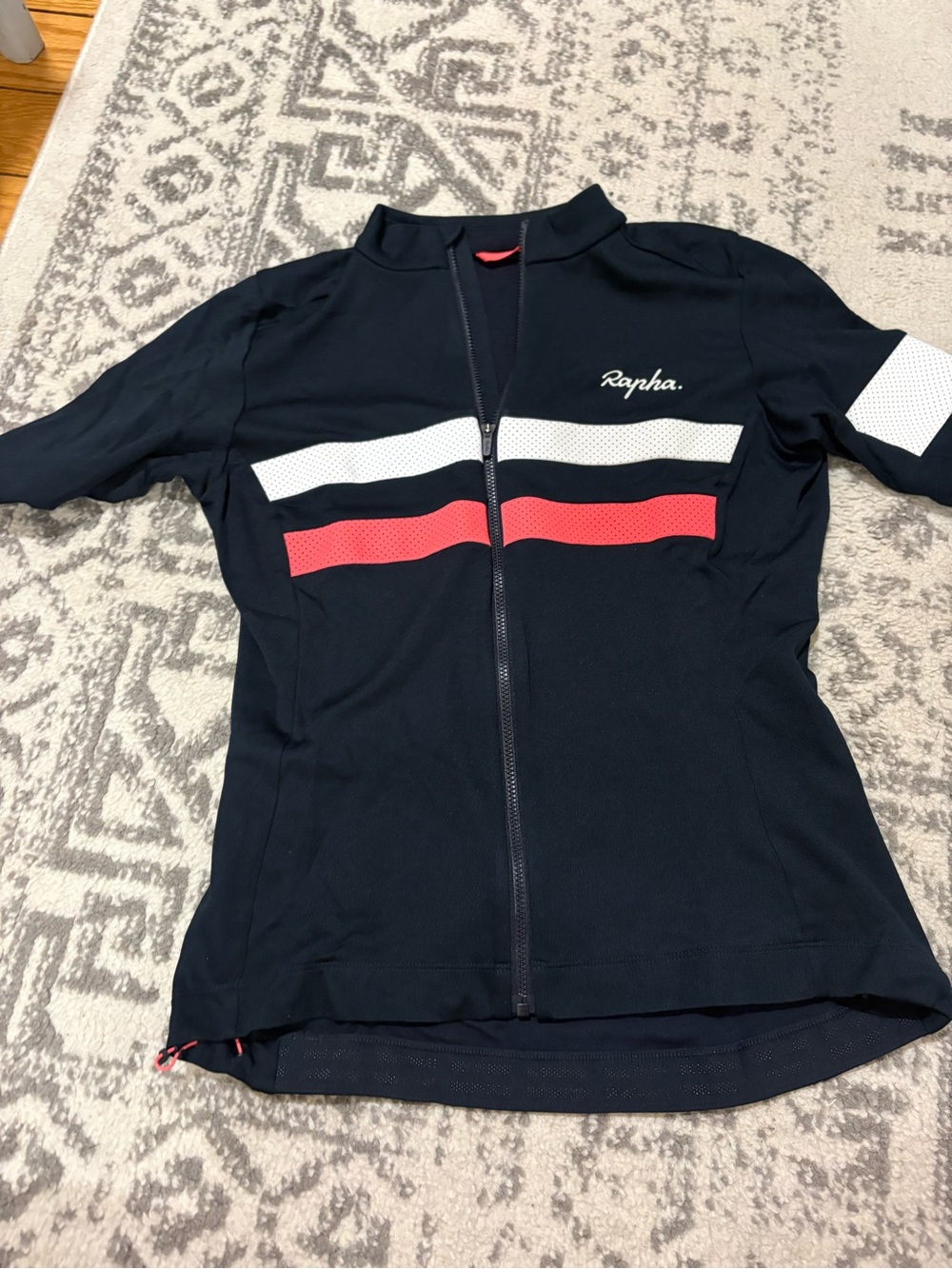 NWOT Rapha Bevet Women’s Navy Cycling Jersey with Pink and White Stripes - Picture 5 of 9